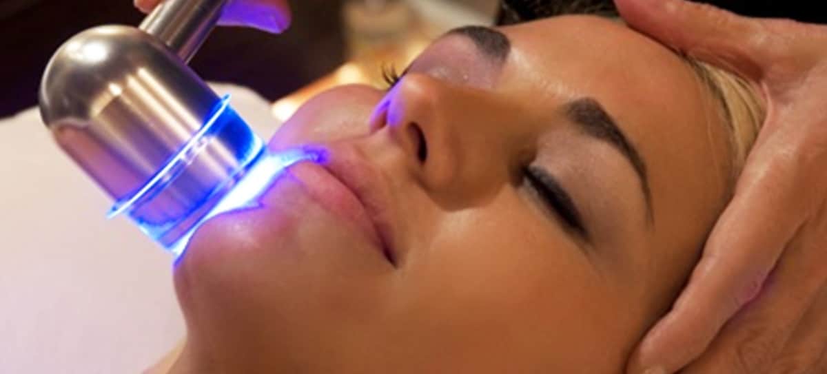 led skin therapy